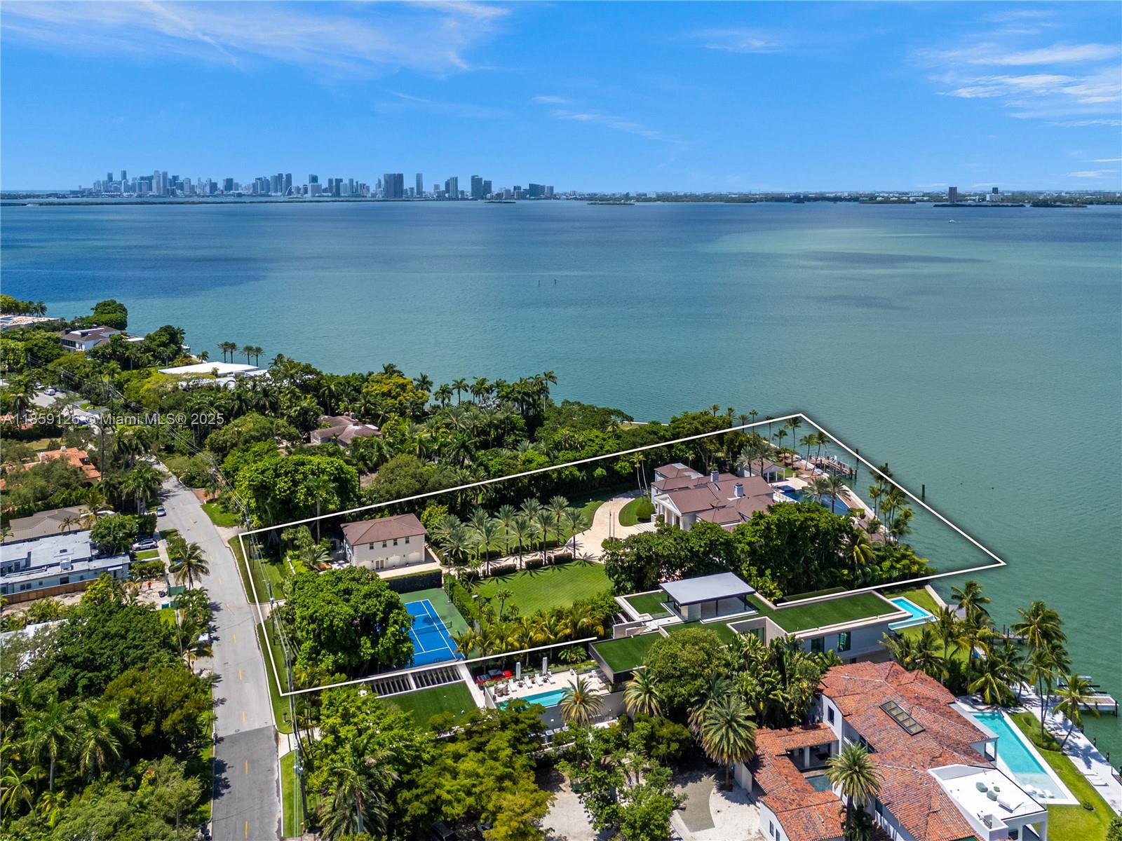 5940 N Bay Rd Miami Beach, FL 33140 5940 N Bay Rd Miami Beach, FL 33140