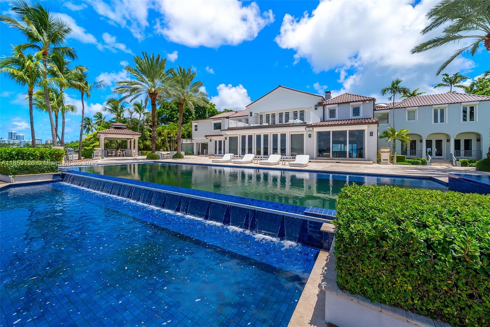 5940 N Bay Rd Miami Beach, FL 33140 5940 N Bay Rd Miami Beach, FL 33140