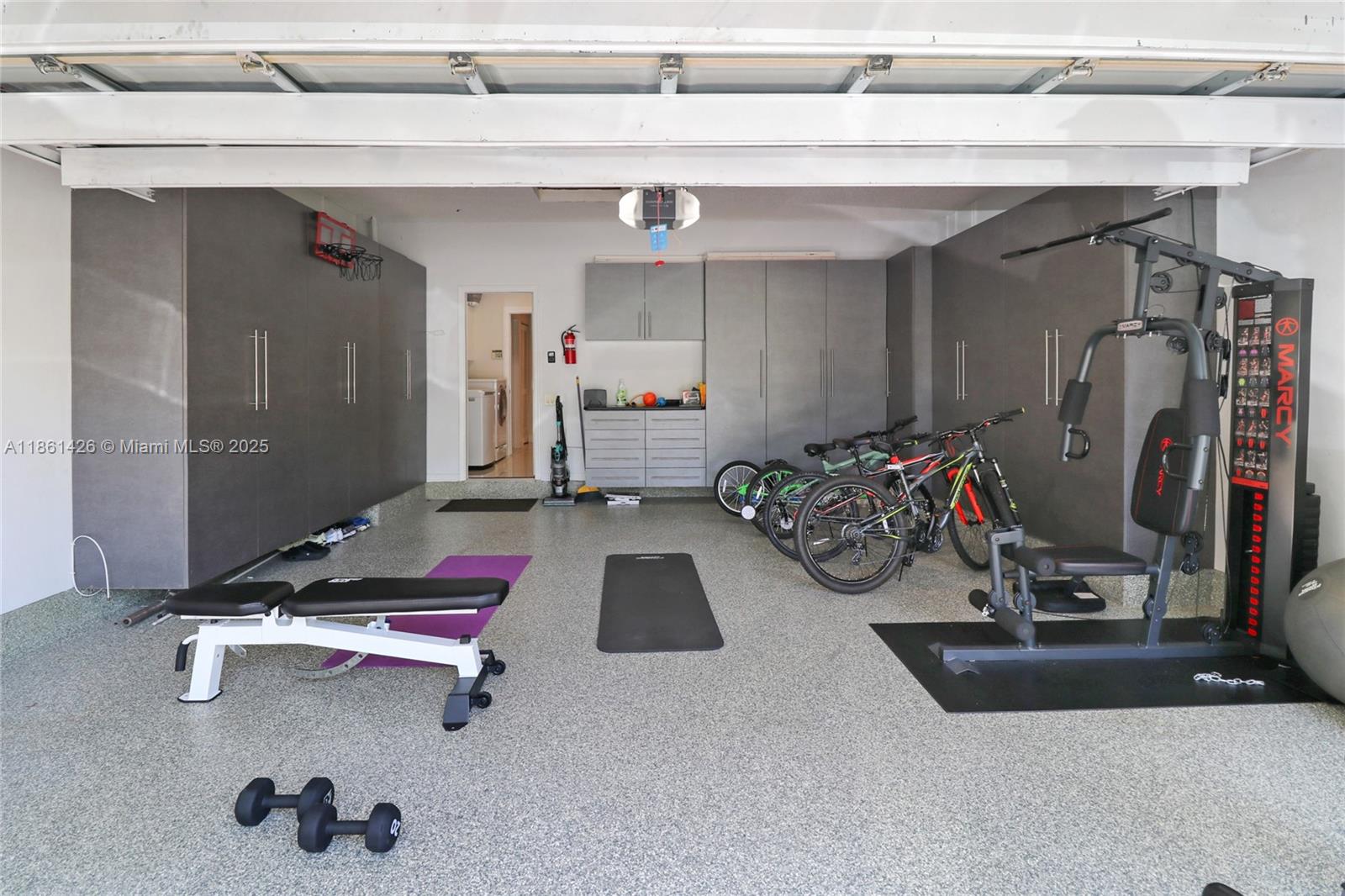 1600 Blue Jay Cir Weston, FL 33327