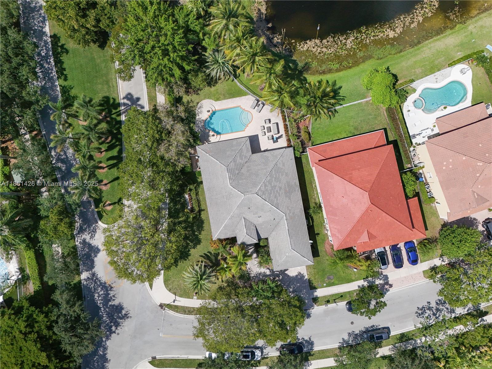 1600 Blue Jay Cir Weston, FL 33327