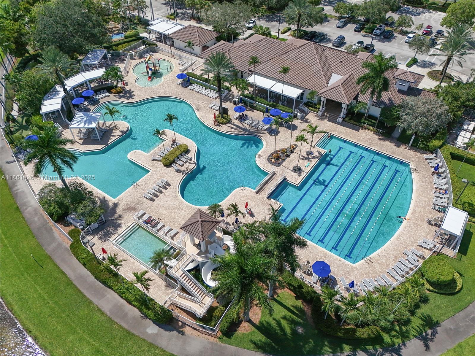 1600 Blue Jay Cir Weston, FL 33327