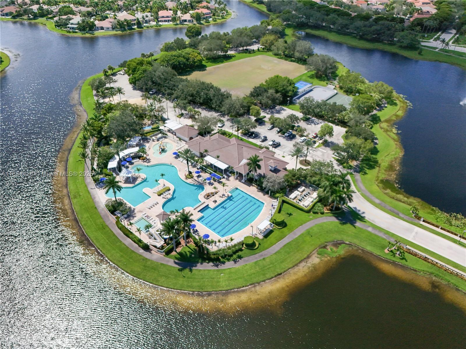 1600 Blue Jay Cir Weston, FL 33327