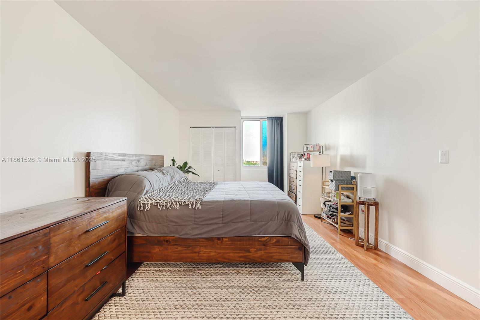 image Madison Downtown Condo9