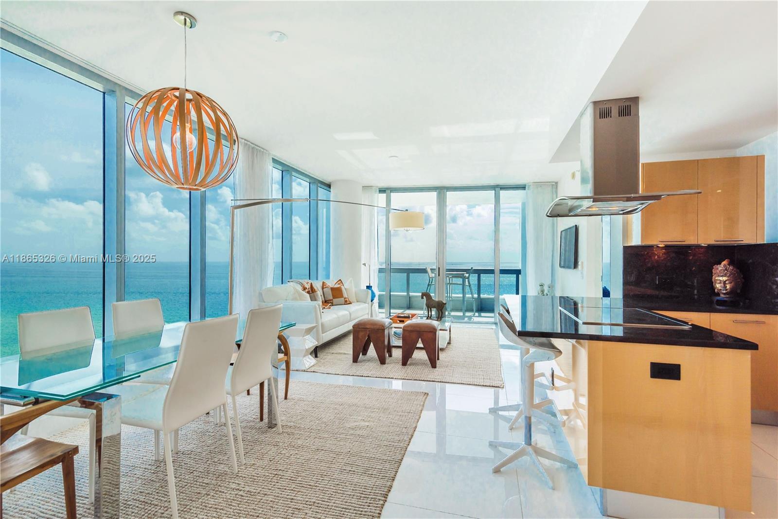 6899 Collins Ave #1605