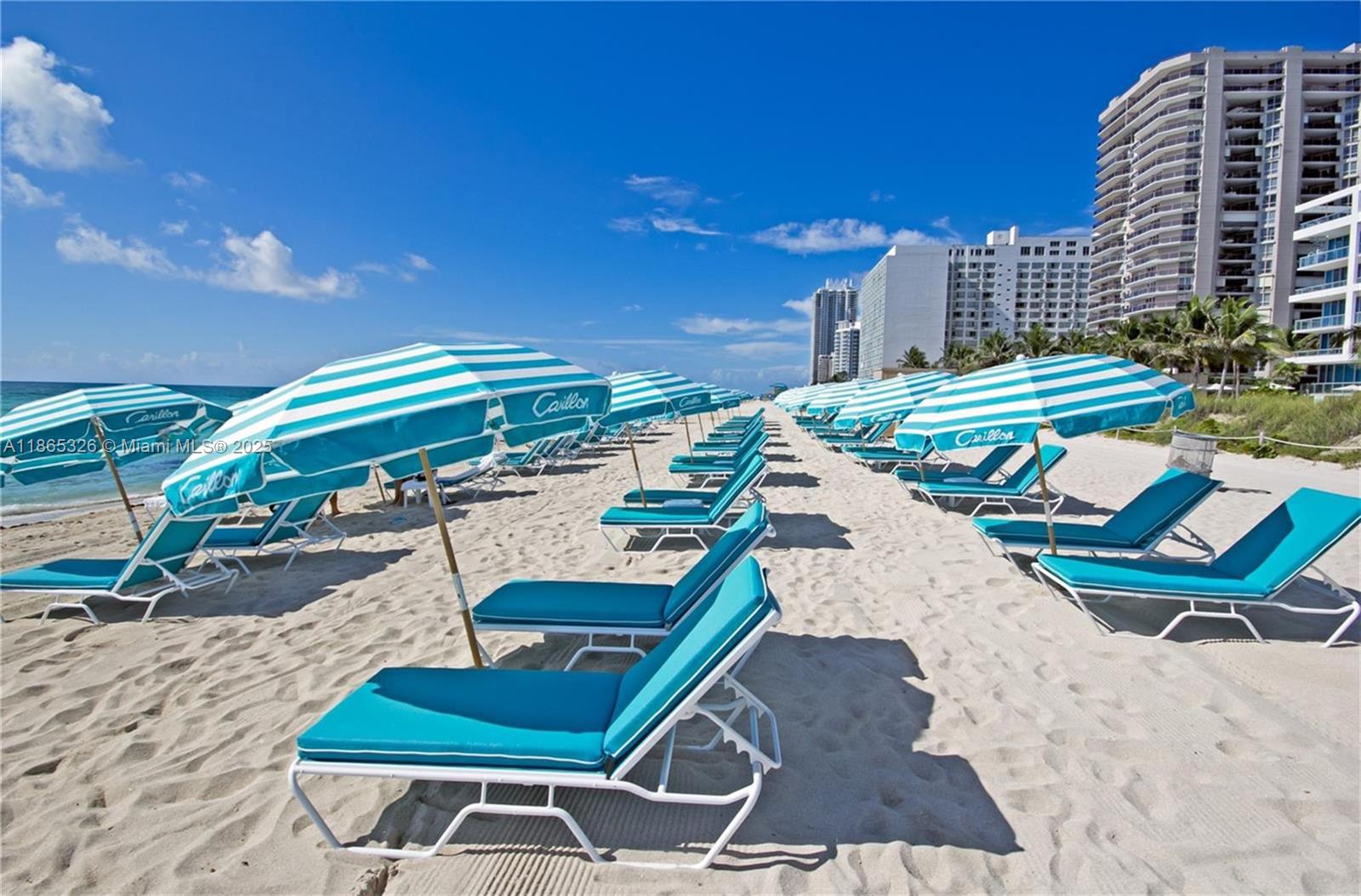 image Carillon Beach23