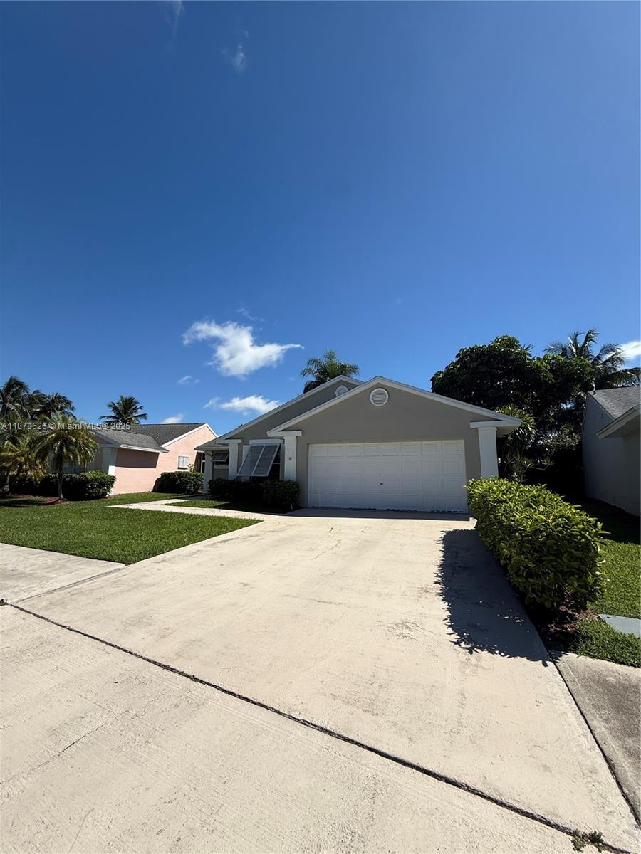 665 SE 25th Ln #665