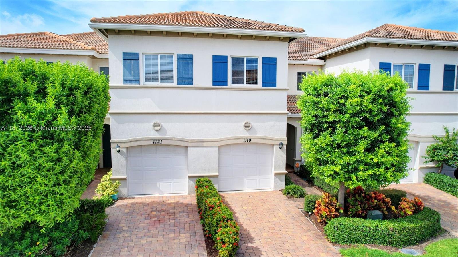 1119 Vermilion Dr