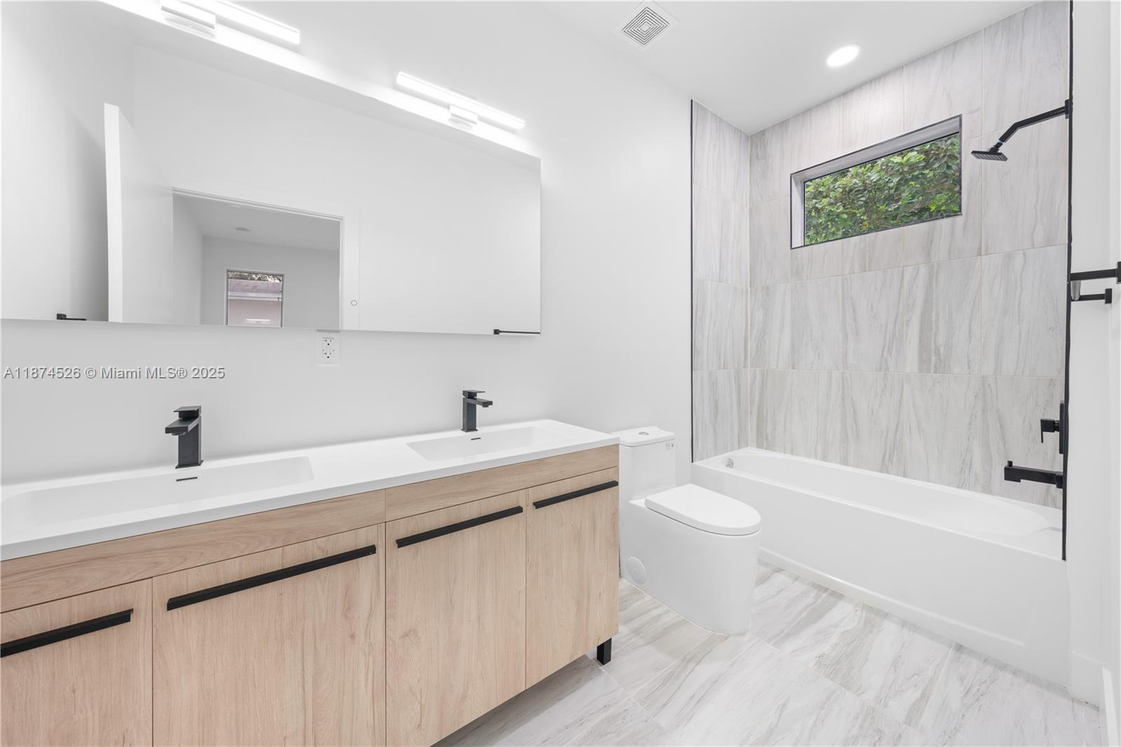 857 SW 14th Ave #A Miami, FL 33135