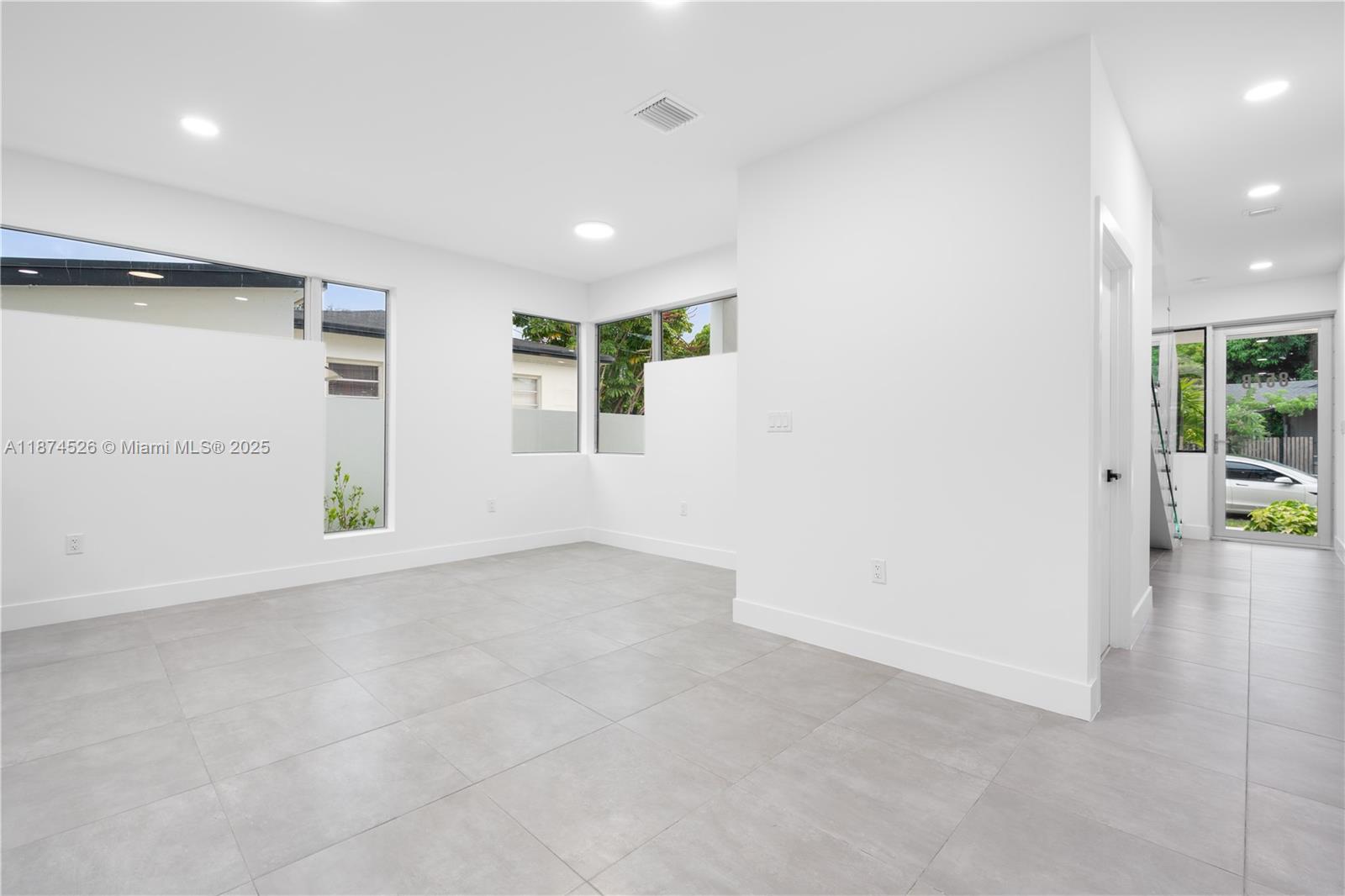 857 SW 14th Ave #A Miami, FL 33135