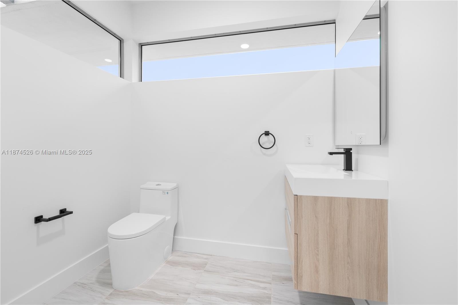 857 SW 14th Ave #A Miami, FL 33135