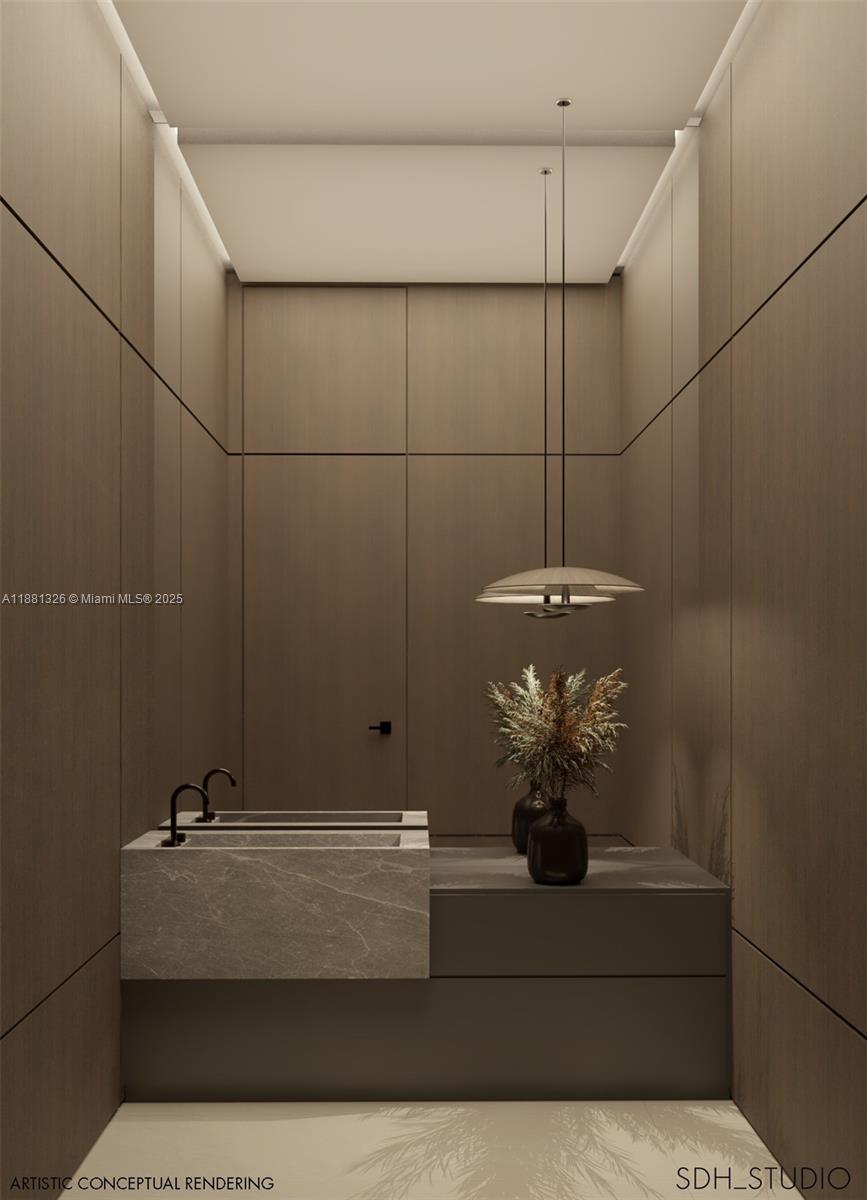 1015 S Southlake Dr Hollywood, FL 33019