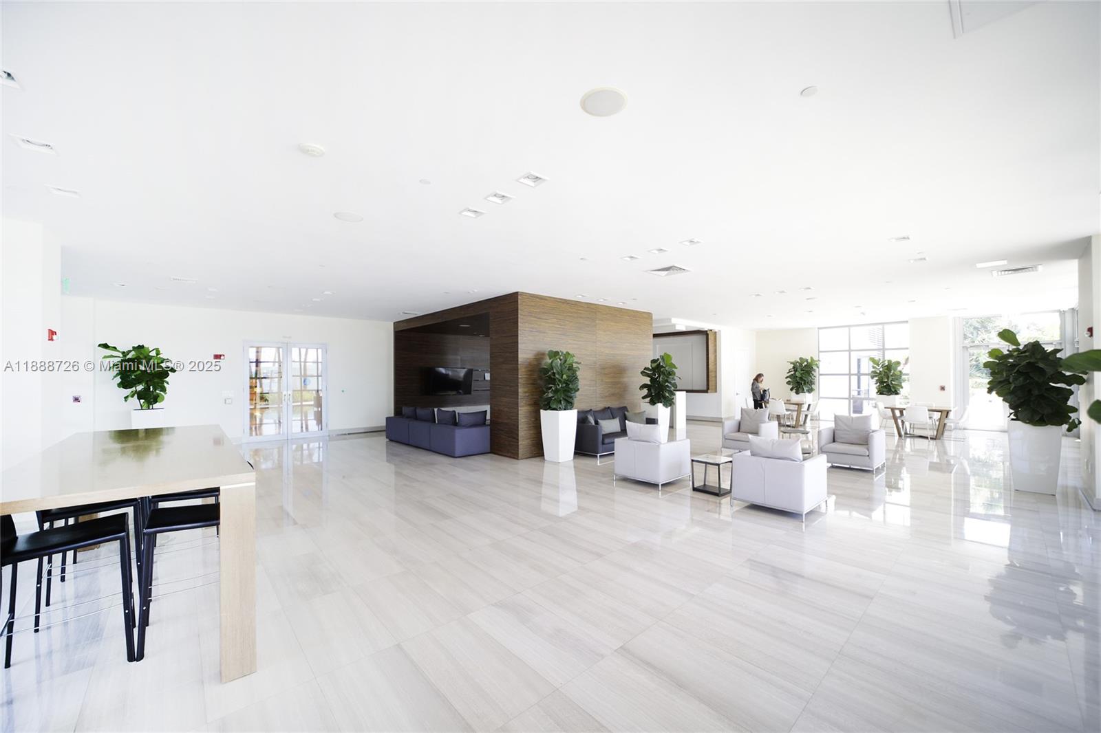 image The Waverly South Beach43