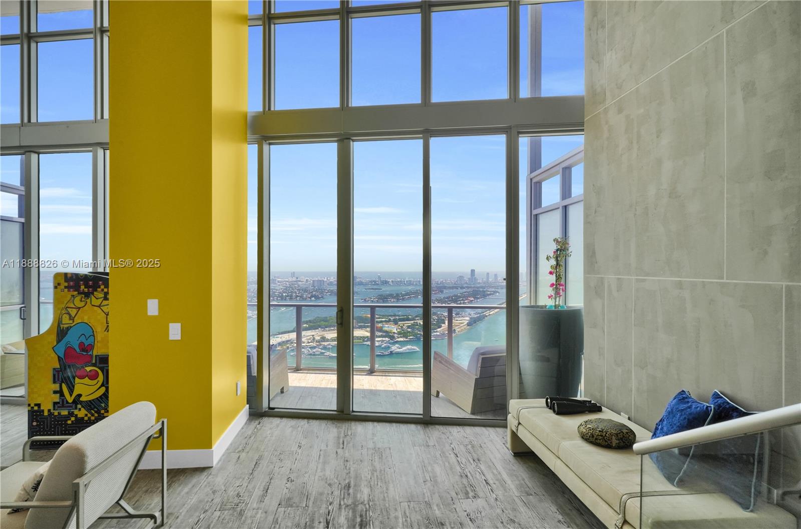 1100 Biscayne Blvd #PH6302 Miami, FL 33132