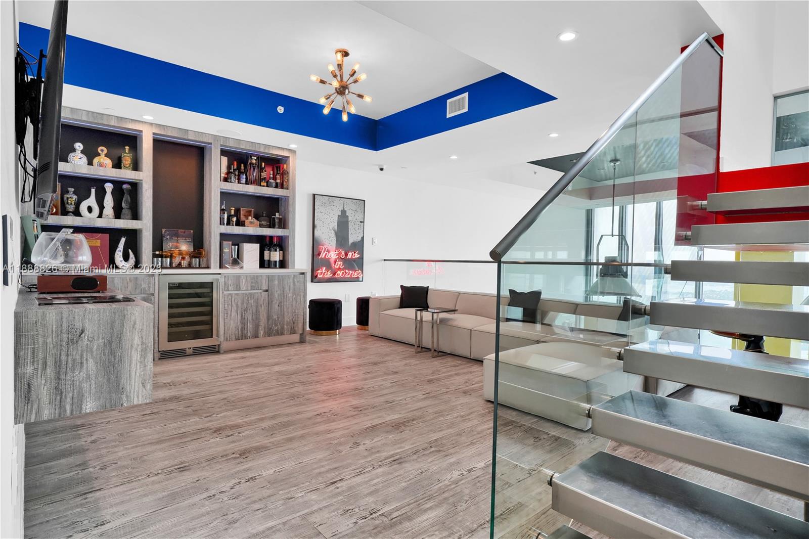 1100 Biscayne Blvd #PH6302 Miami, FL 33132