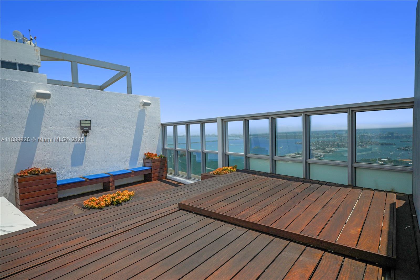 1100 Biscayne Blvd #PH6302 Miami, FL 33132