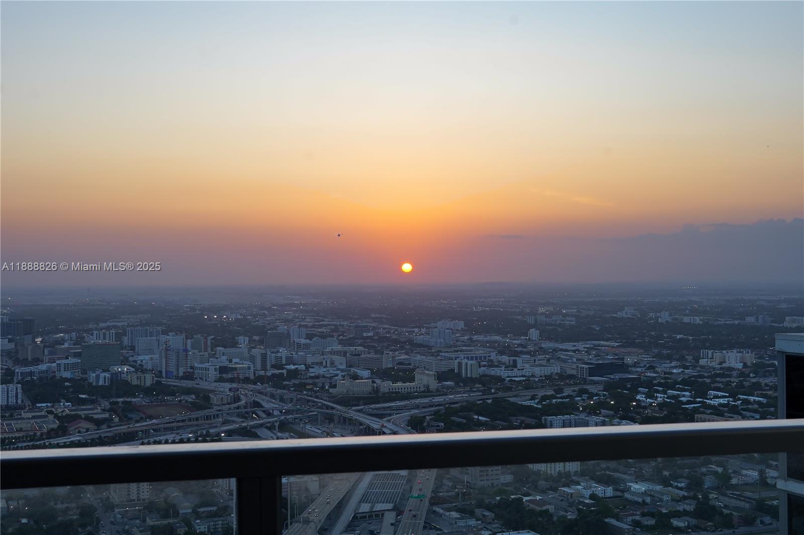 1100 Biscayne Blvd #PH6302 Miami, FL 33132