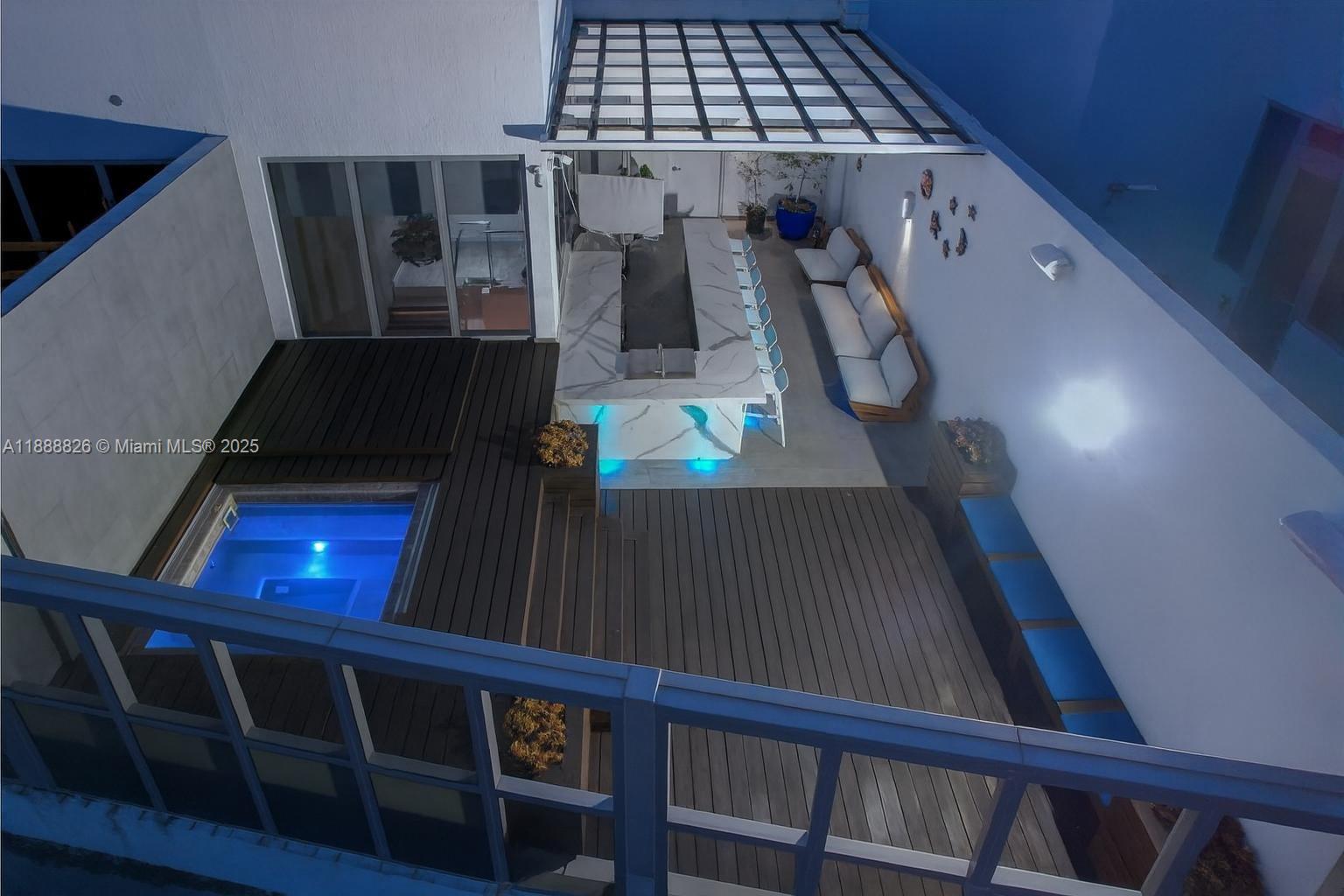 1100 Biscayne Blvd #PH6302 Miami, FL 33132