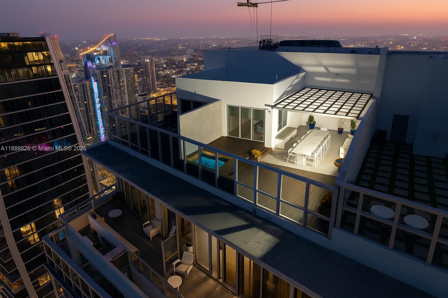 1100 Biscayne Blvd #PH6302 Miami, FL 33132