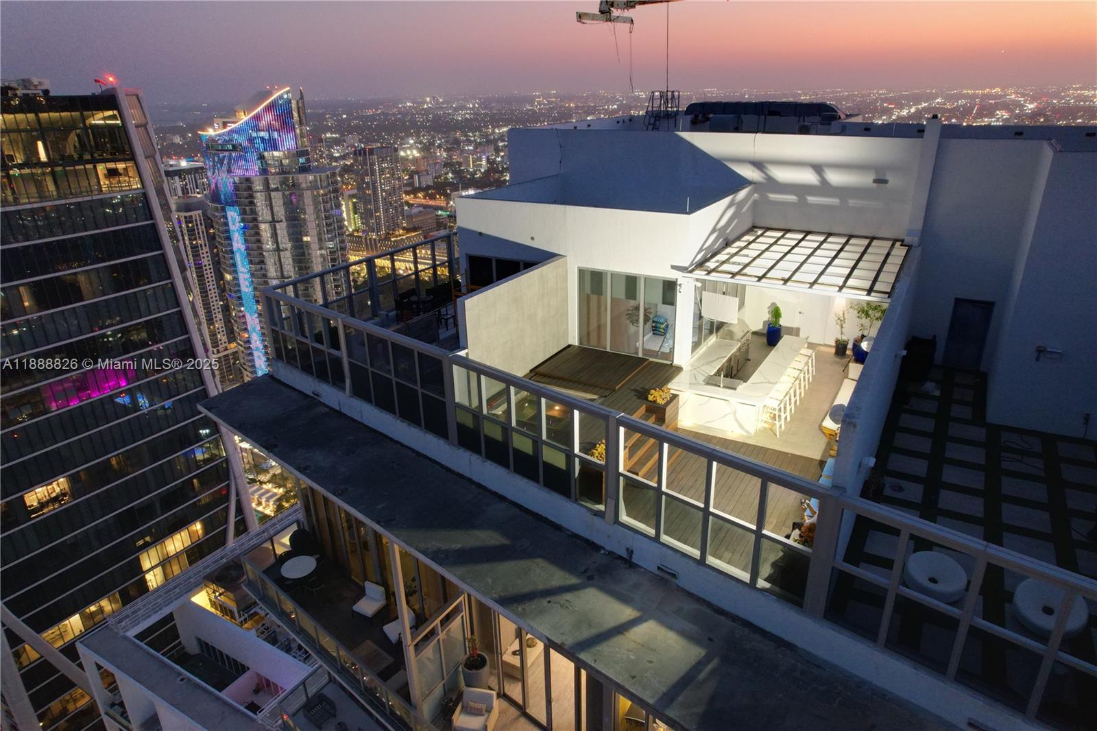 1100 Biscayne Blvd #PH6302 Miami, FL 33132