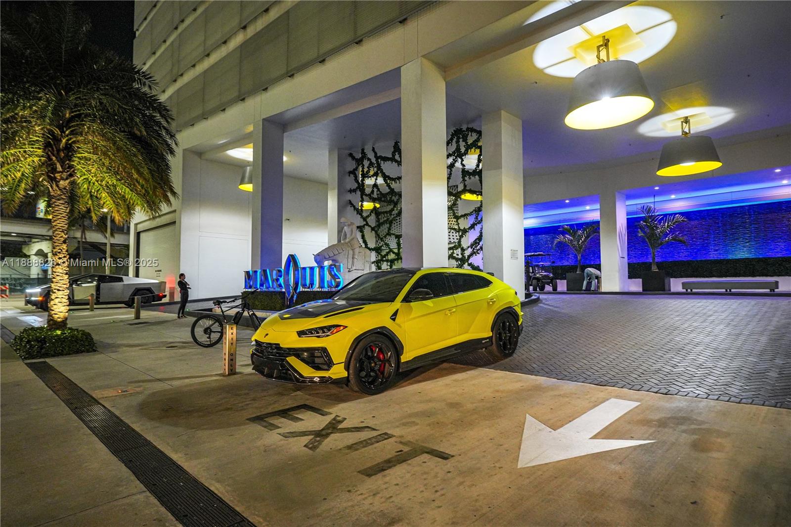 1100 Biscayne Blvd #PH6302 Miami, FL 33132