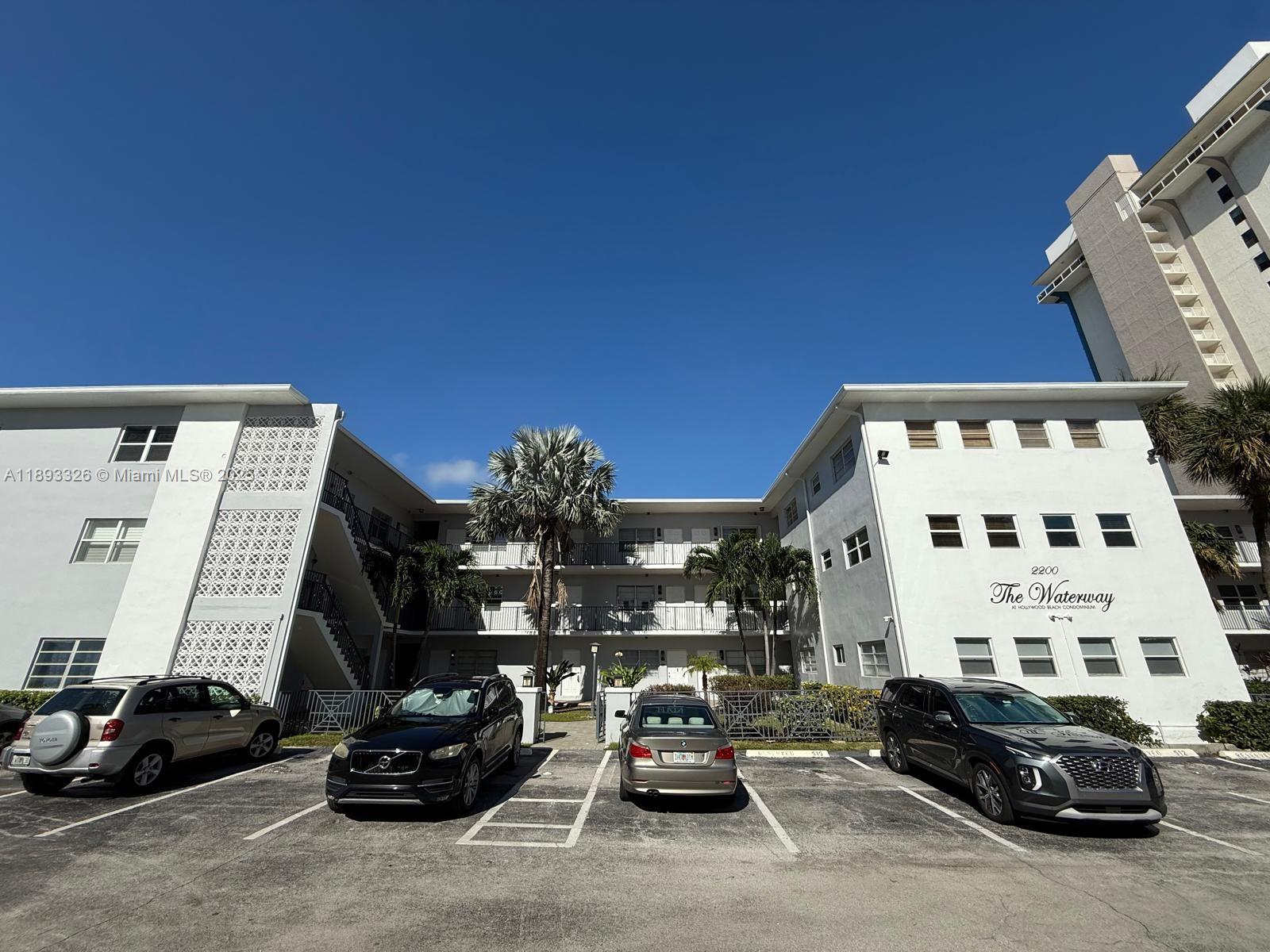 2200 S Ocean Dr #N109