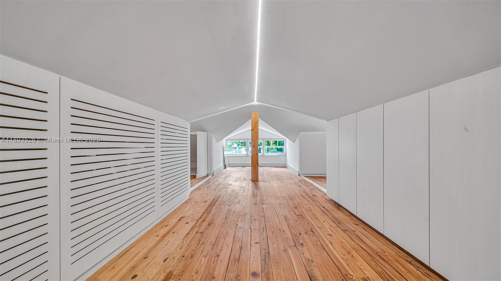 85 NE 46th St Miami, FL 33137