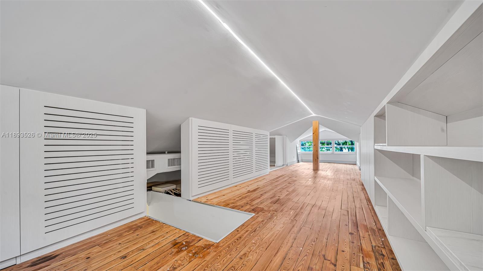 85 NE 46th St Miami, FL 33137