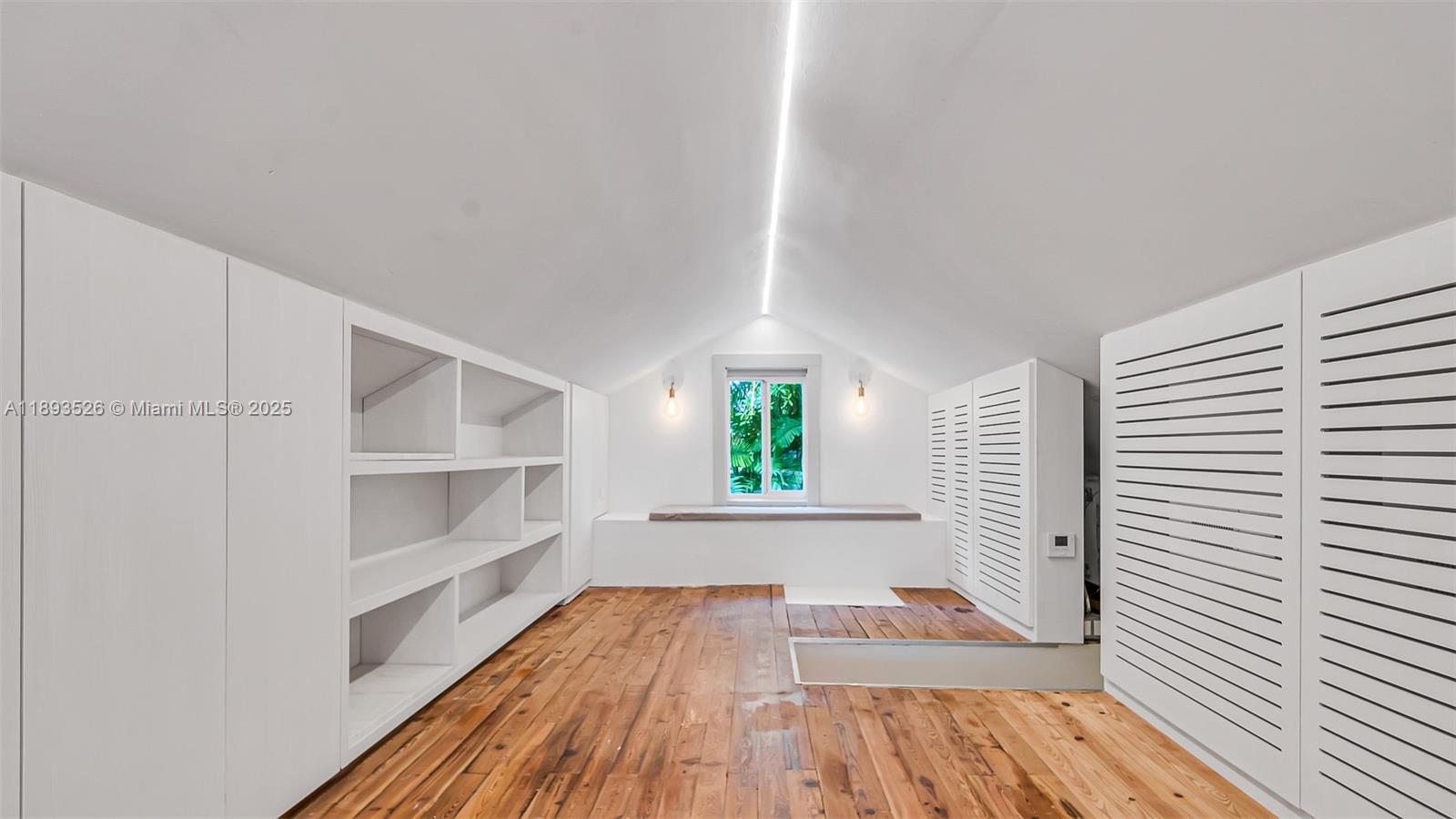 85 NE 46th St Miami, FL 33137