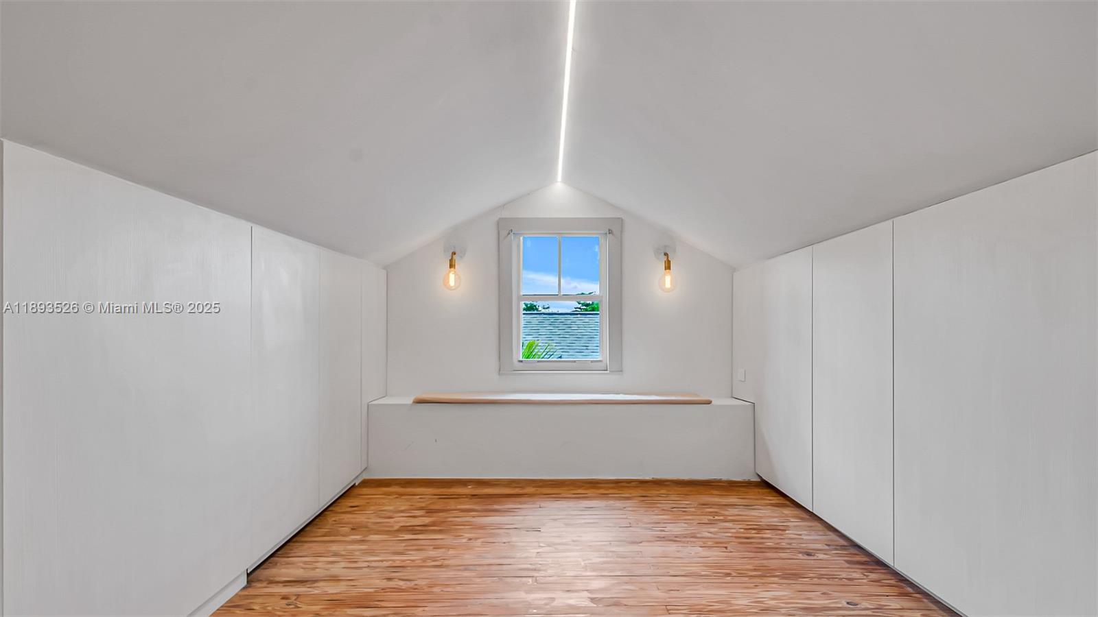 85 NE 46th St Miami, FL 33137