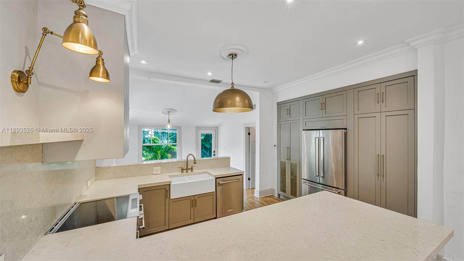 85 NE 46th St Miami, FL 33137