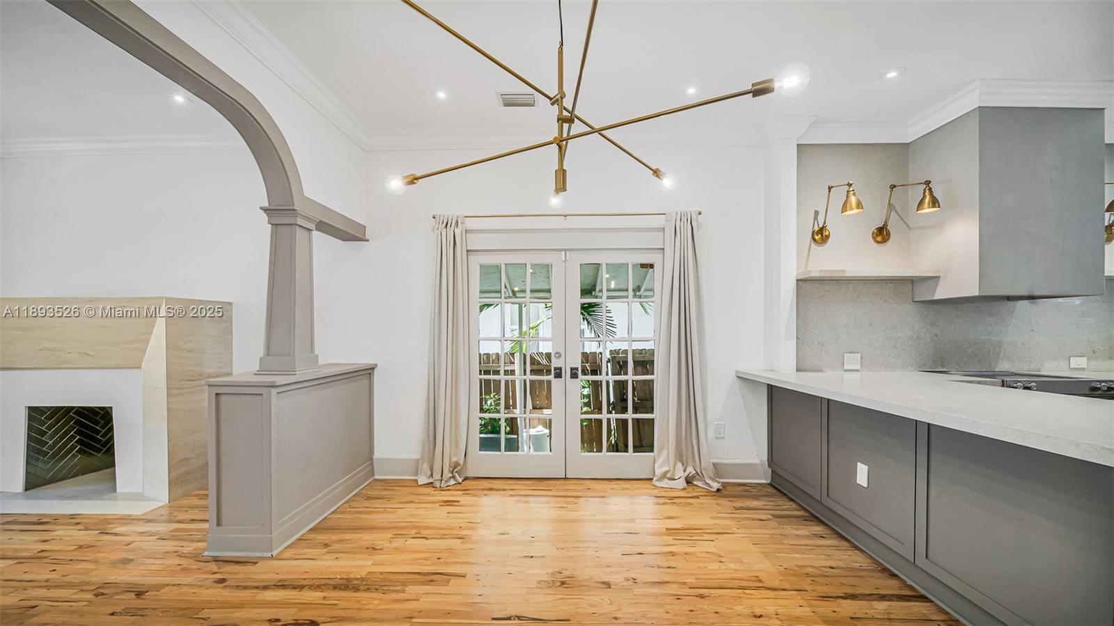 85 NE 46th St Miami, FL 33137