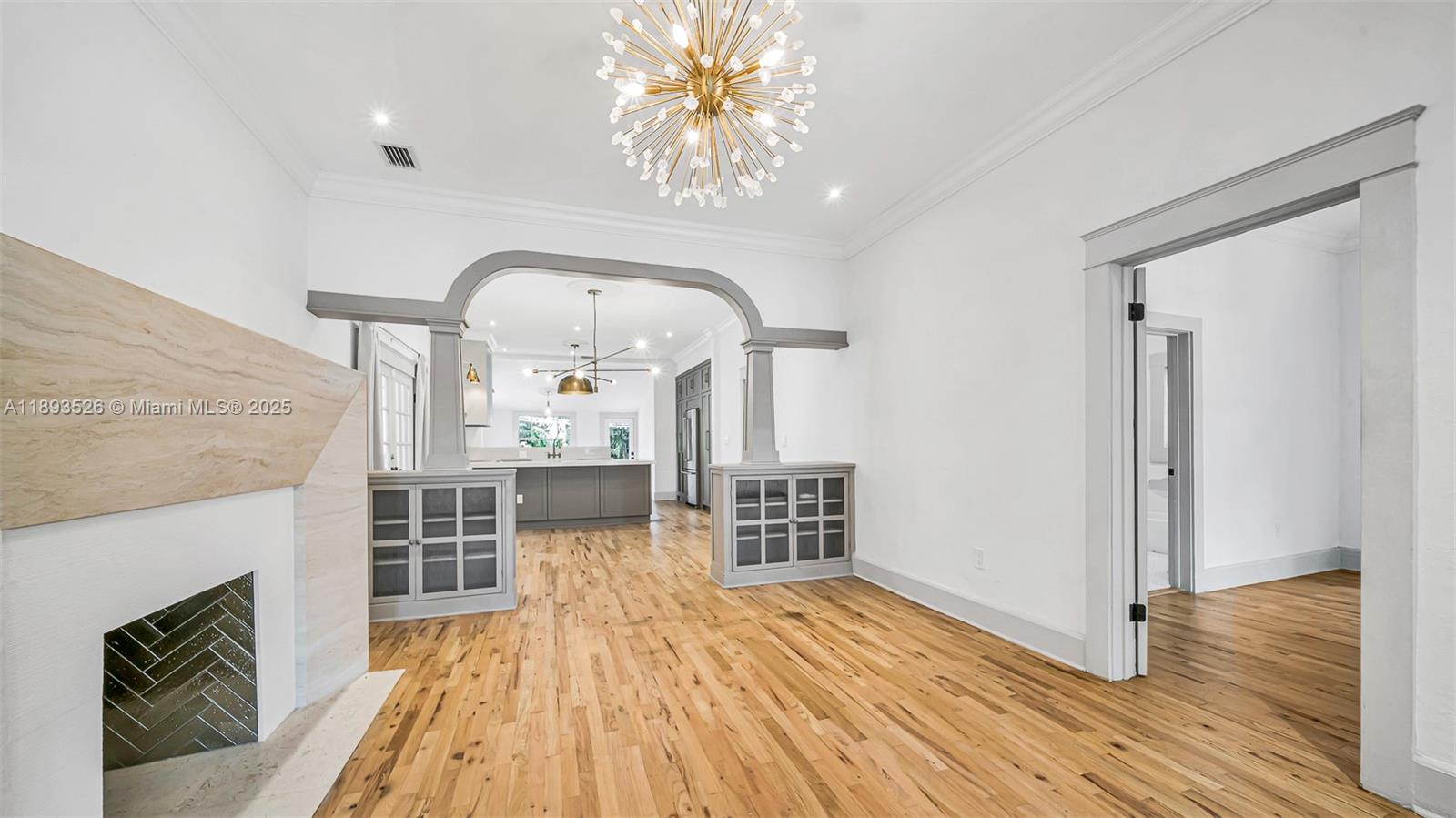 85 NE 46th St Miami, FL 33137