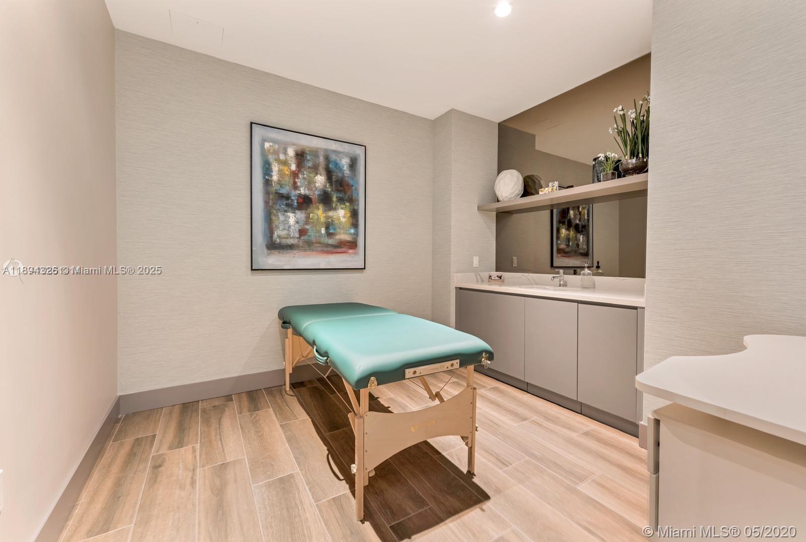 5350 nw NW 84th Ave #403 Doral, FL 33166