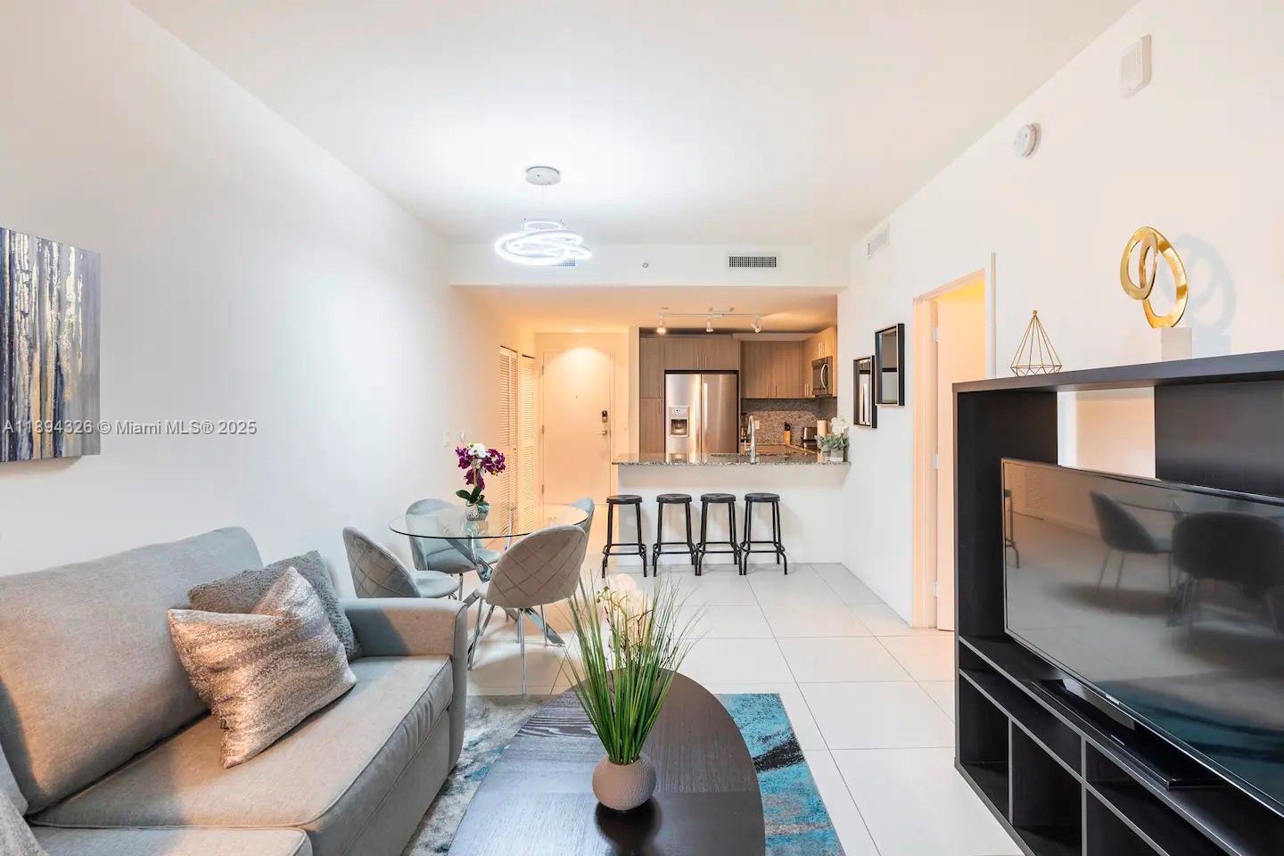 5350 nw NW 84th Ave #403 Doral, FL 33166