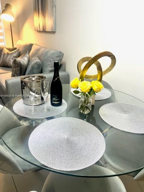 5350 nw NW 84th Ave #403 Doral, FL 33166