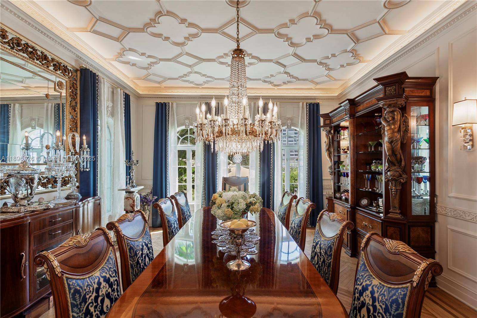 5801 Pine Tree Dr Miami Beach, FL 33140 5801 Pine Tree Dr Miami Beach, FL 33140