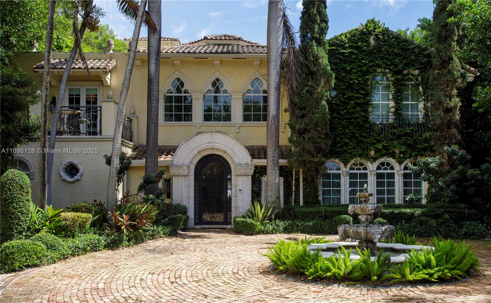 5801 Pine Tree Dr Miami Beach, FL 33140 5801 Pine Tree Dr Miami Beach, FL 33140