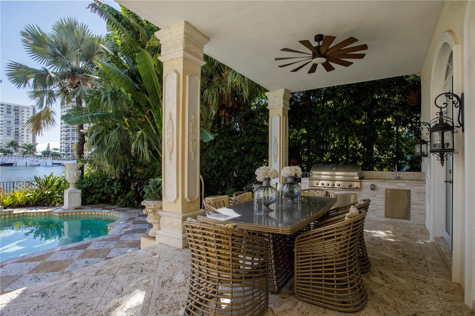 5801 Pine Tree Dr Miami Beach, FL 33140 5801 Pine Tree Dr Miami Beach, FL 33140