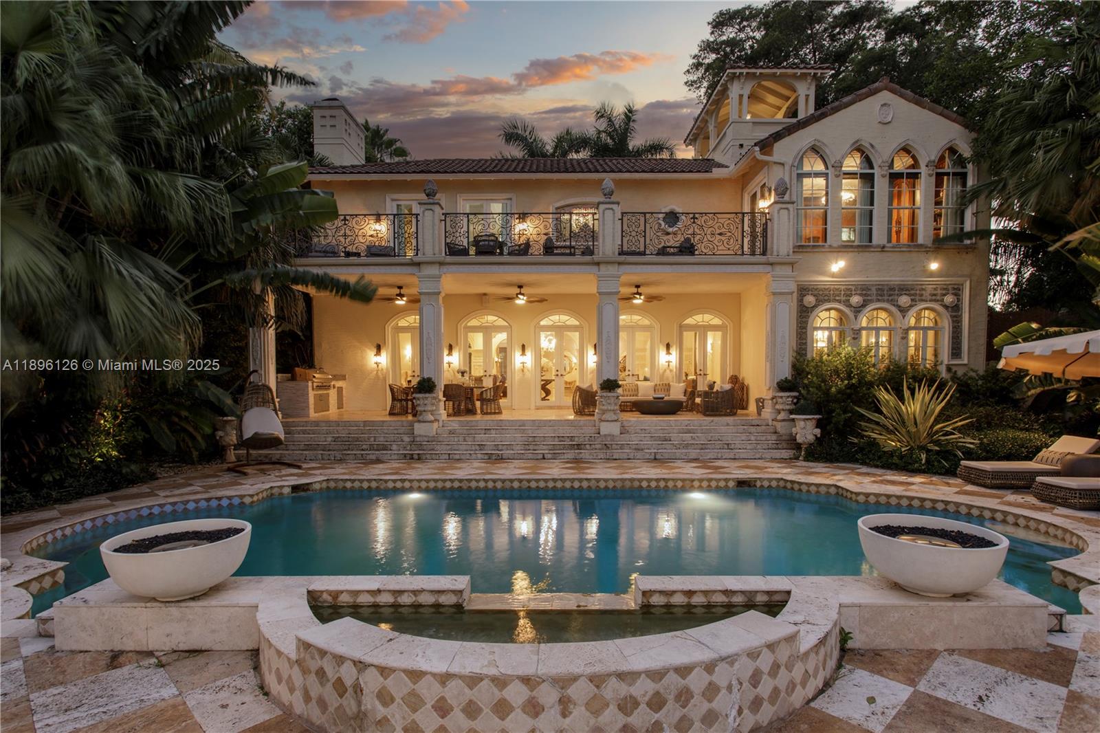 5801 Pine Tree Dr Miami Beach, FL 33140 5801 Pine Tree Dr Miami Beach, FL 33140