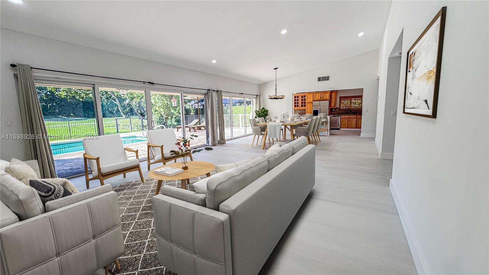 10134 Boca Woods Ln #10134 Boca Raton, FL 33428