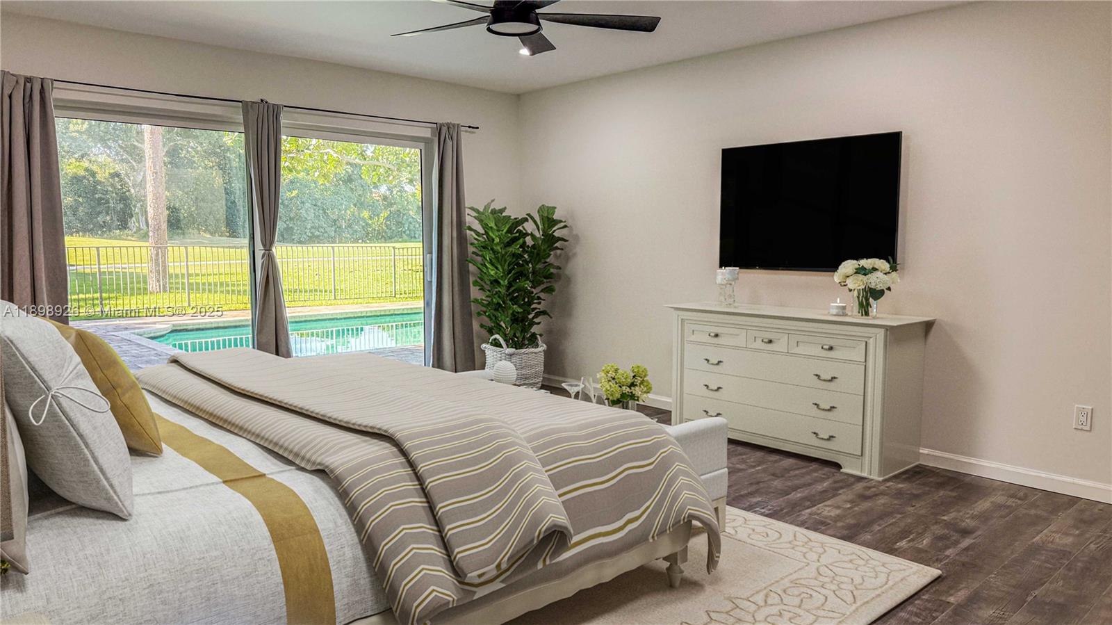 10134 Boca Woods Ln #10134 Boca Raton, FL 33428