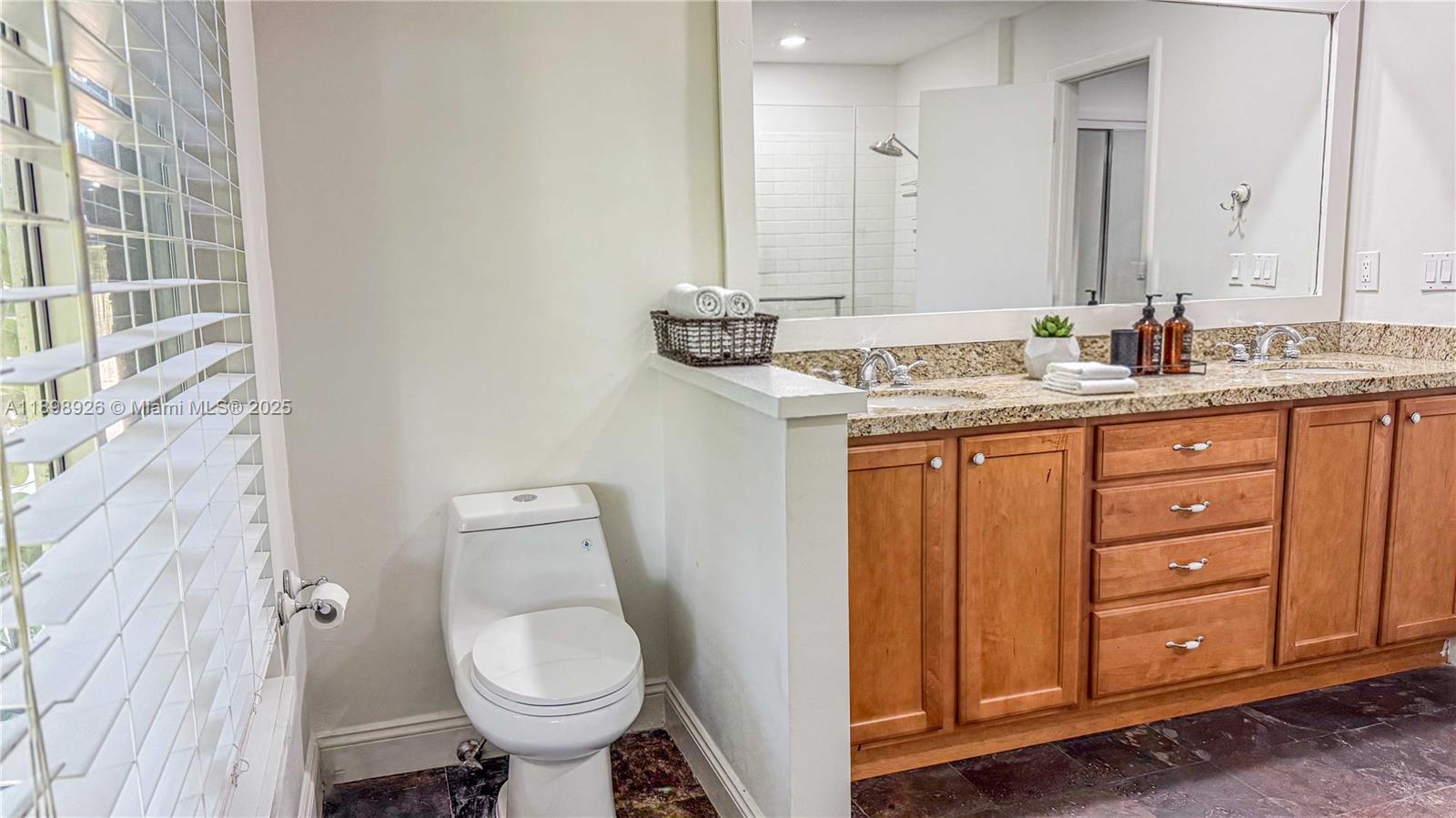 10134 Boca Woods Ln #10134 Boca Raton, FL 33428