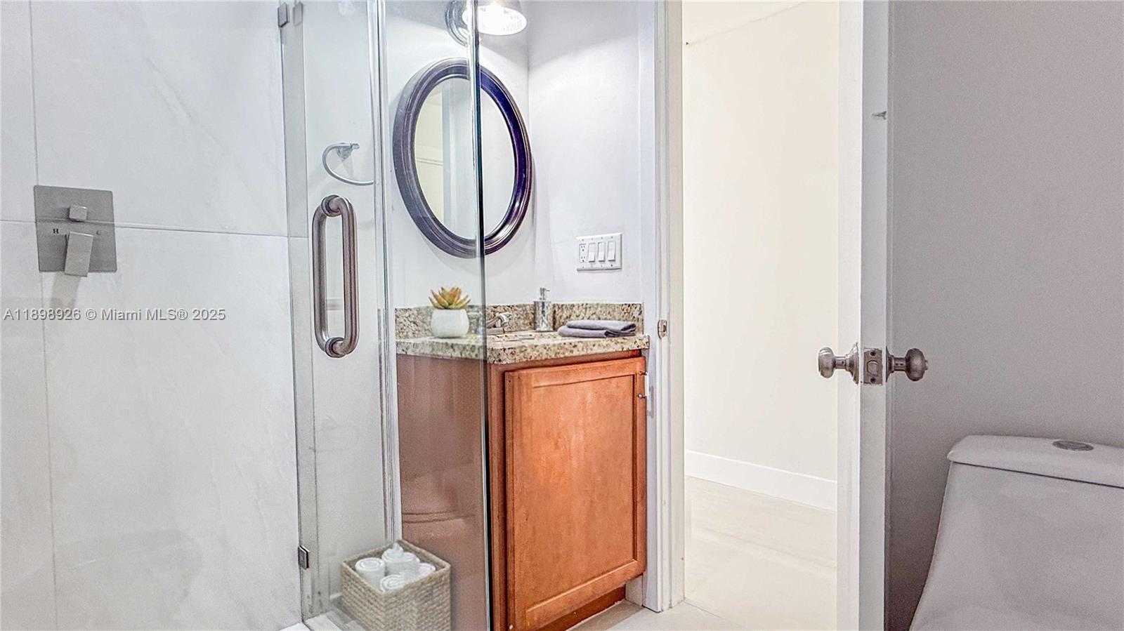 10134 Boca Woods Ln #10134 Boca Raton, FL 33428