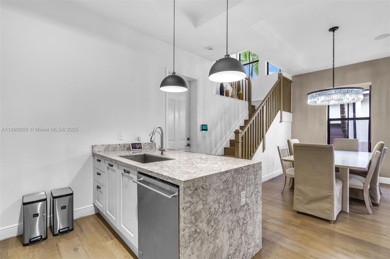 8449 NW 51st Ter Doral, FL 33166