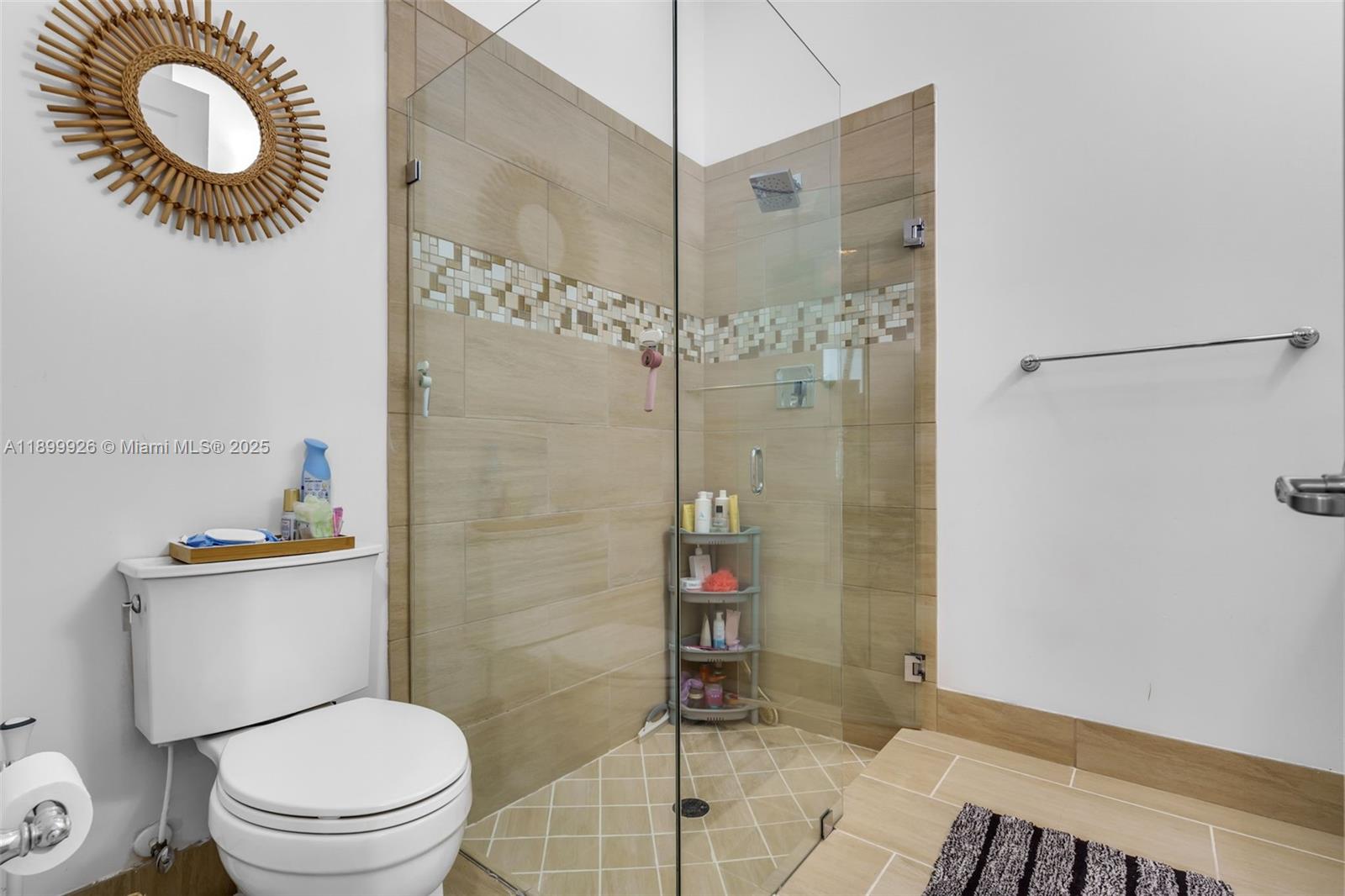 8449 NW 51st Ter Doral, FL 33166