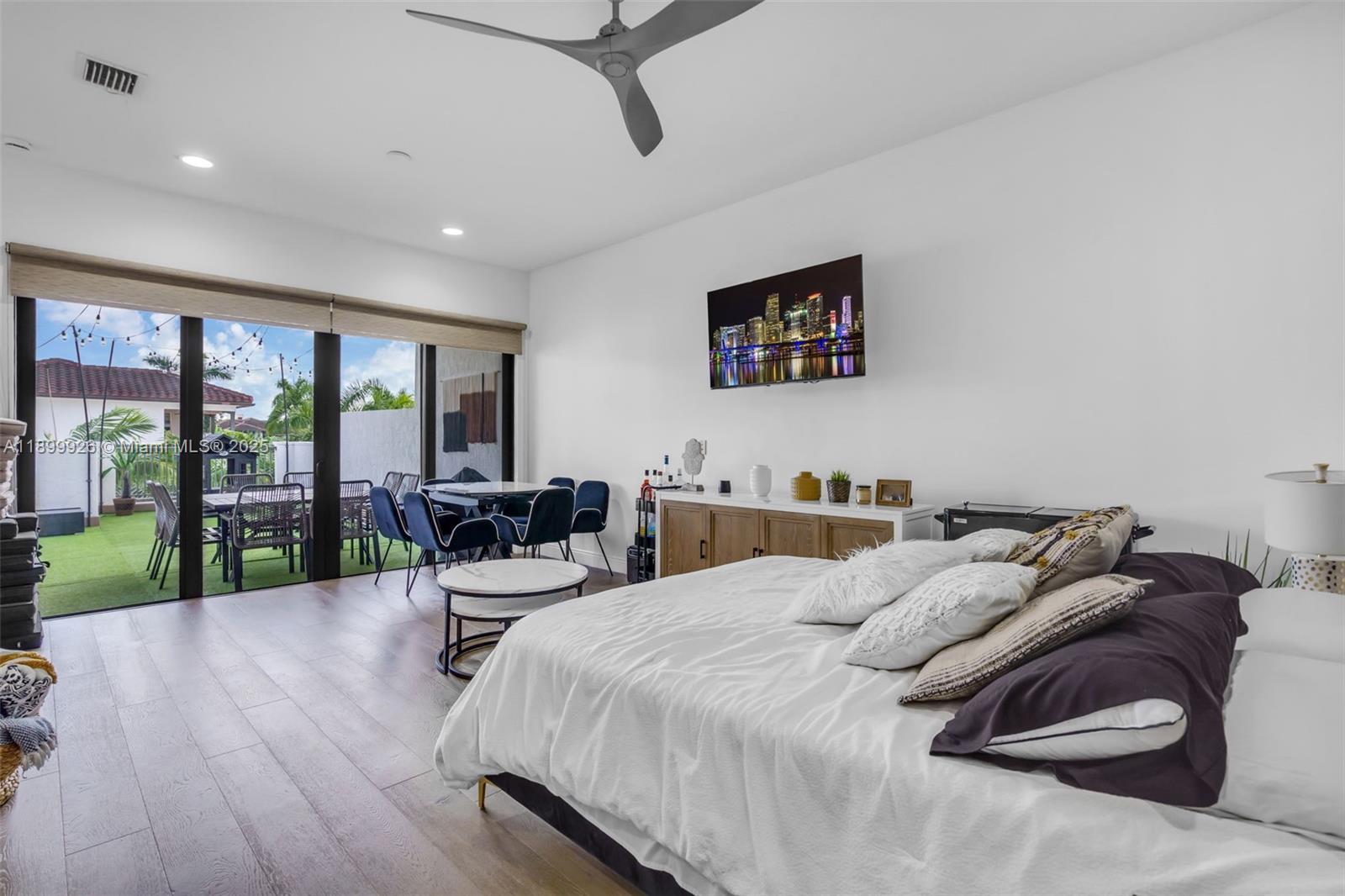 8449 NW 51st Ter Doral, FL 33166