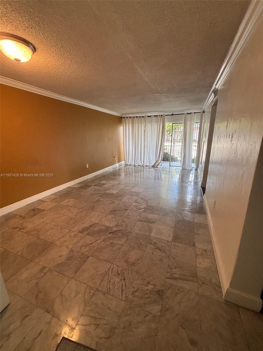 520 NE 38th St #8 Miami, FL 33137