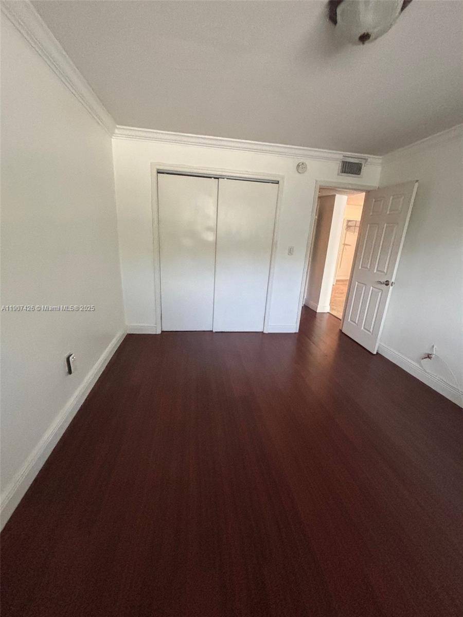 520 NE 38th St #8 Miami, FL 33137