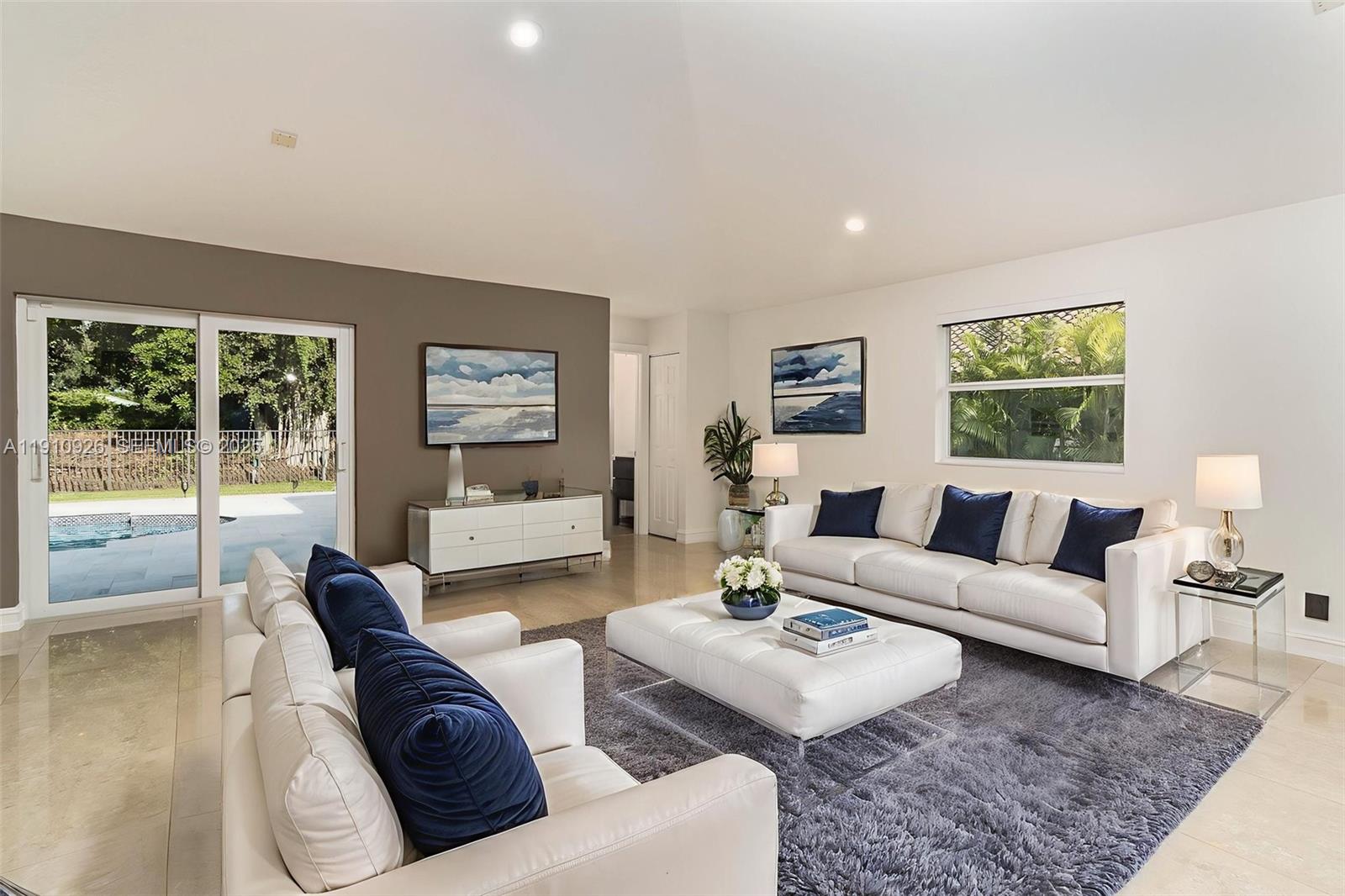 1222 Manor Ct Weston, FL 33326