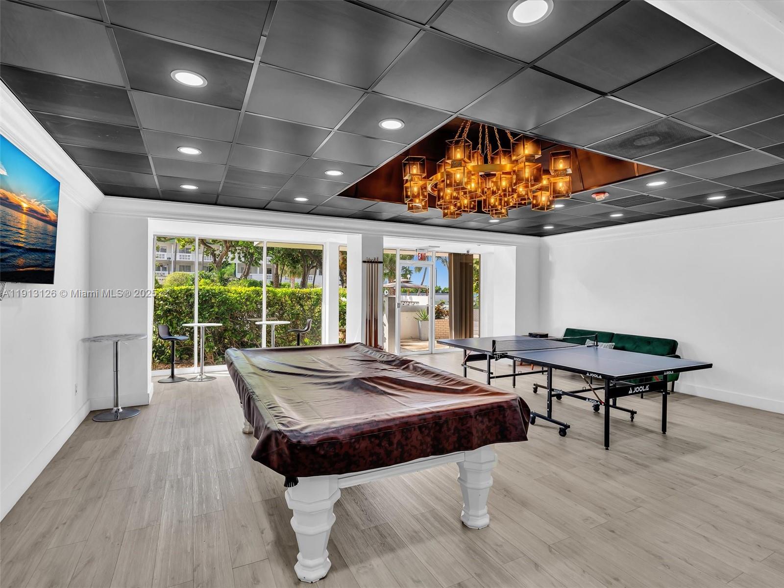 1865 79th St Cswy #11D North Bay Village, FL 33141